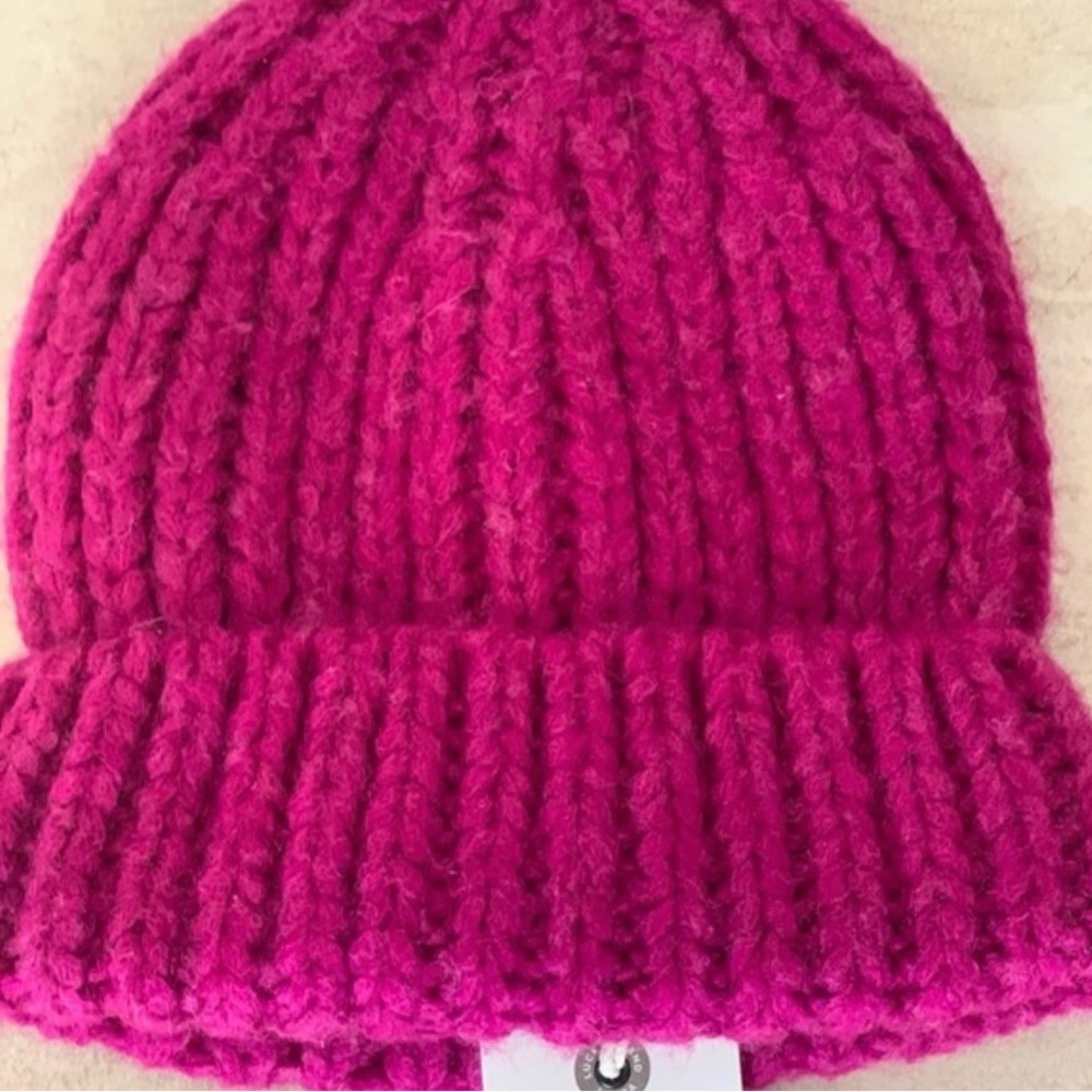 Lucky Brand Fushia Wool Blénd Beanie